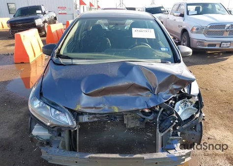 2019 Honda Fit Lx из США, поврежденный, VIN 3HGGK5H45KM719338